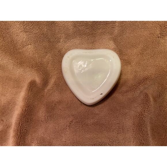 Vintage Love Birds Heart Shaped Trinket Box w/ HTF Glossy Finish - Picture 6 of 8